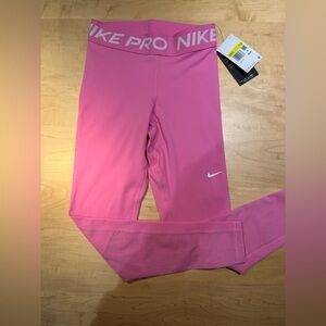 NWT Nike Pro Leggings
